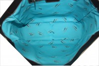 /album/fotogaleria-shopper-ute-brown/shopper-marron-y-rojo-interior-jpg/